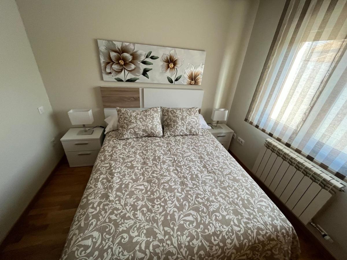 Ava-2 Apartment Arevalo Bagian luar foto