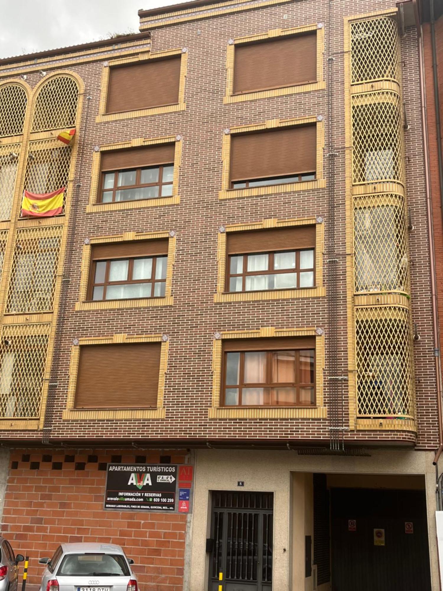 Ava-2 Apartment Arevalo Bagian luar foto